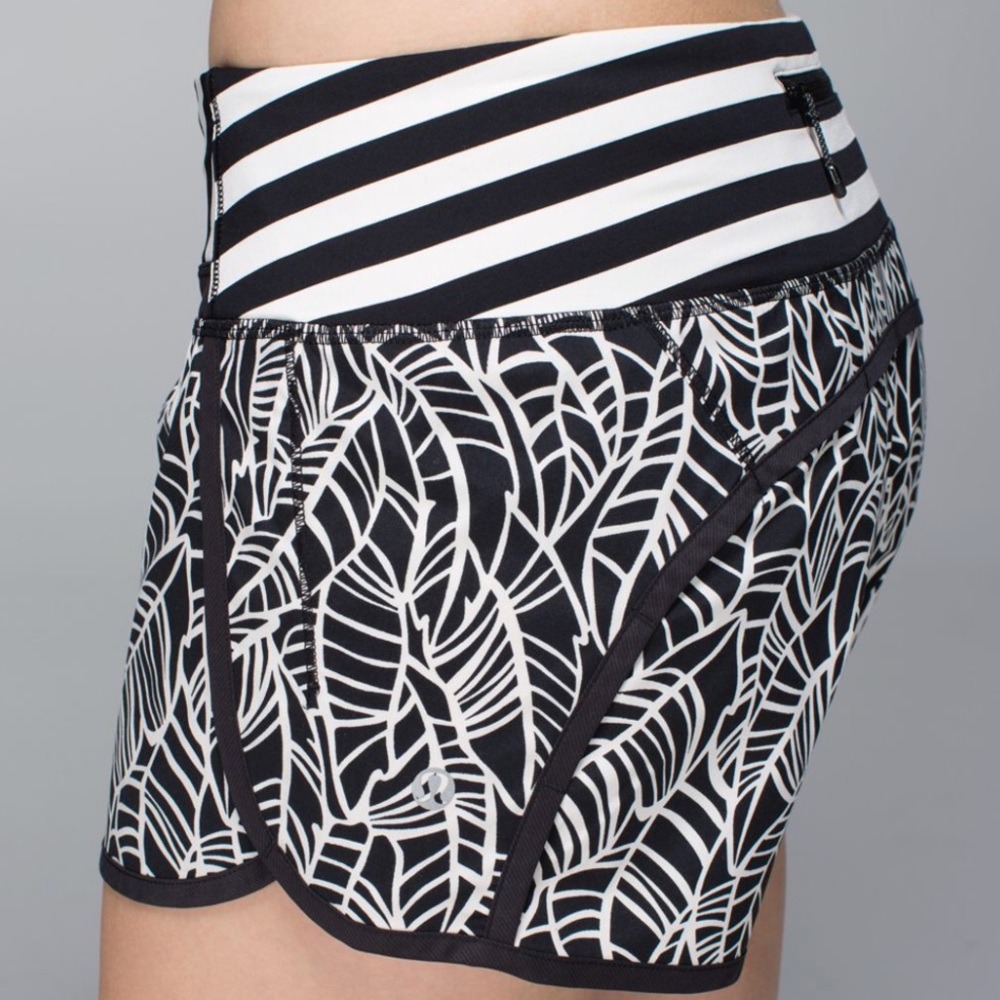 Lululemon Run Times short